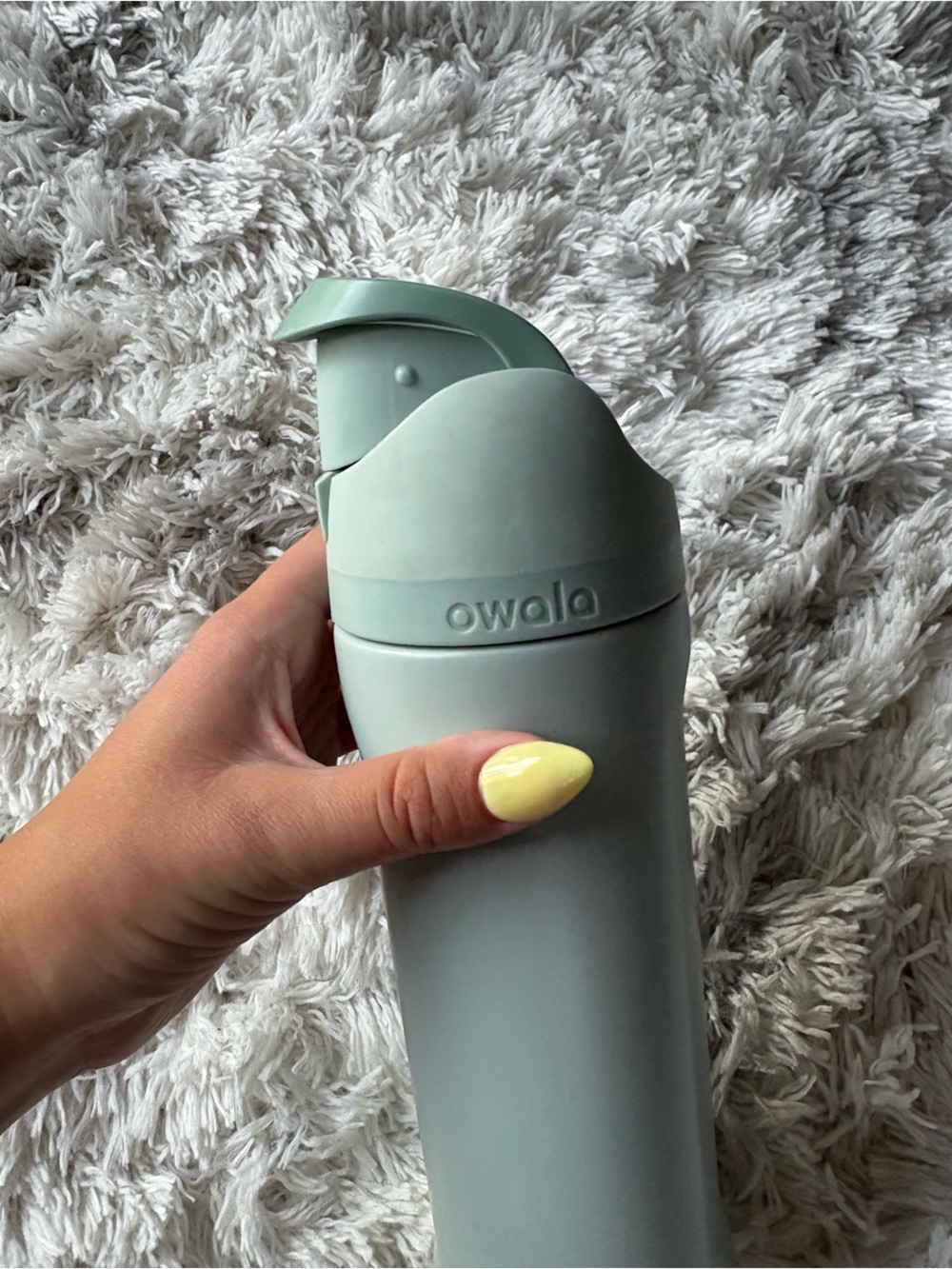 Owala Mint Green Insulated Water Bottle • 24oz - Picture 4 of 8